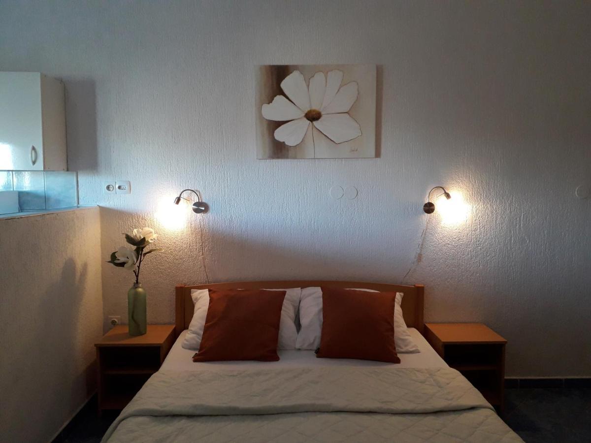 Delfin Apartments 斯维蒂尤拉伊 外观 照片