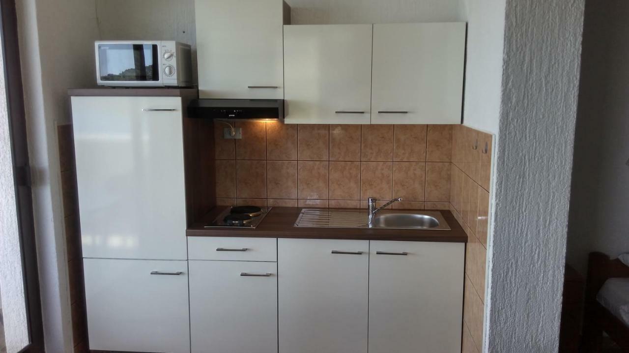Delfin Apartments 斯维蒂尤拉伊 外观 照片
